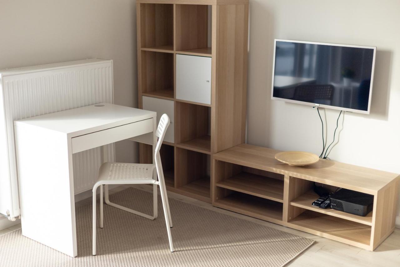 Wola Chic Blue Apartment 华沙 外观 照片